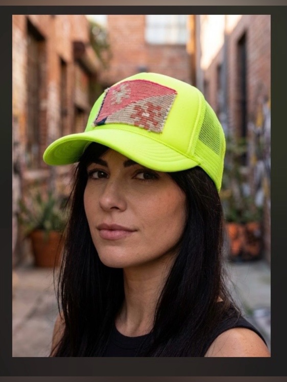 New Kilim Orijinal
Turkish Rug Trucker hat
Bright Neon Yellow